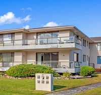 Boulevarde 2 - Pebbly Beach - Dalby Accommodation