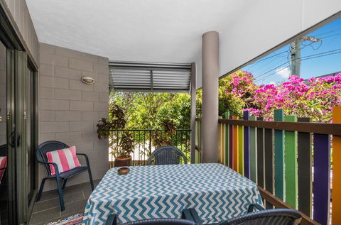 BOUTIQUE APARTMENTS BEACH LOCATION - Dalby Accommodation 3