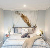 Boutique Private Rm situated in the heart of BurwoodG1 - Dalby Accommodation