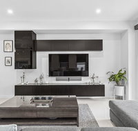 BOUTIQUE STAYS - Edinburgh Place - Dalby Accommodation
