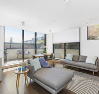 BOUTIQUE STAYS - Maybloom - Dalby Accommodation