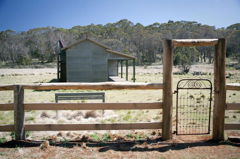 Brackens Hut - Dalby Accommodation 2