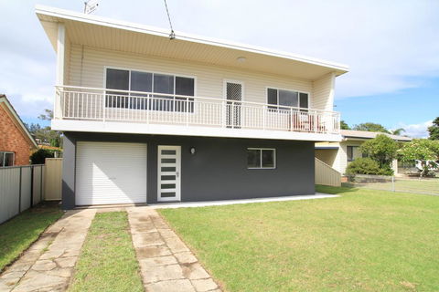 Bright And Breezy - Dalby Accommodation 1