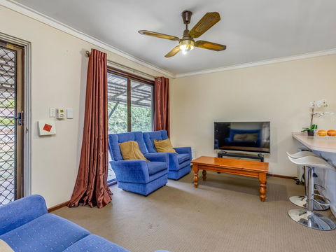 Bright, Neat & Convenient House - Dalby Accommodation 0