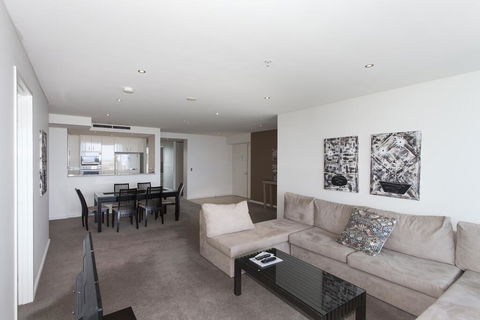 Brighton Shores - Dalby Accommodation 3