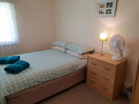 Browncoat Cottage Mudgee - Dalby Accommodation 3