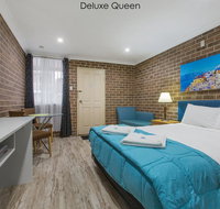 Buccaneer Motel - Deluxe Accommodation The Entrance - Dalby Accommodation