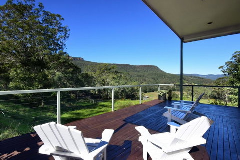 Budderoo - Unique With 270 Degree Views! - Dalby Accommodation 2