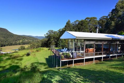 Budderoo - Unique With 270 Degree Views! - Dalby Accommodation 0