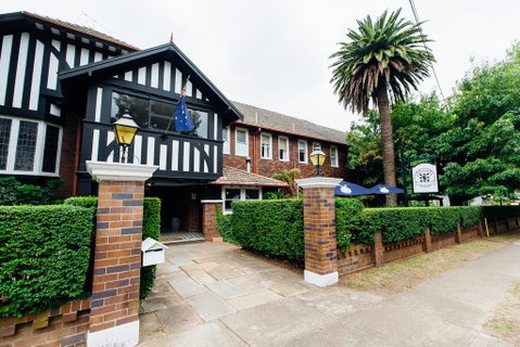 Bundanoon Hotel - Dalby Accommodation 0