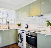 Burrows Apartment - Dalby Accommodation