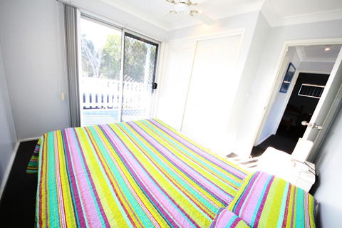 By The Beach At South West Rocks - Dalby Accommodation 2