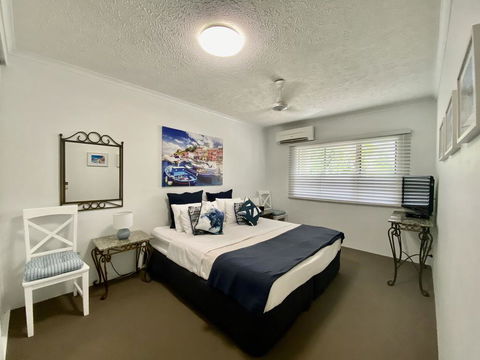 Cairns Beach Resort - Dalby Accommodation 1