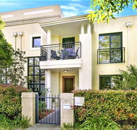 Campbelltown Most Sought After Park Central Home - Dalby Accommodation