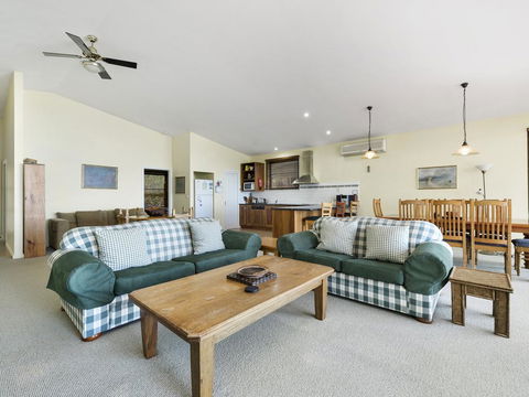 Cara - Dalby Accommodation 3