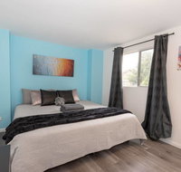 Carramar Studio KingBed PrivateRm 1 min To station - STUDIO - Dalby Accommodation