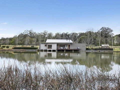 Casa Sul Lago - Quite Simply A Very Special Place - Dalby Accommodation 0