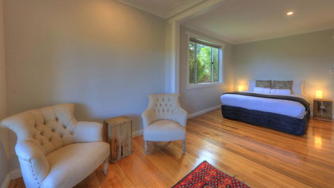 Castaway Cottage - Dalby Accommodation 3