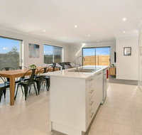 Cazamy Coastal - Dalby Accommodation