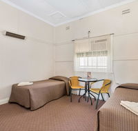 Centennial Hotel Gulgong - Dalby Accommodation