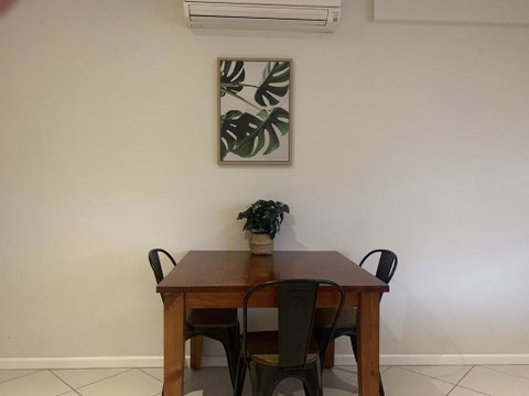 Central Armidale 2-Bedroom Apartment - Dalby Accommodation 3
