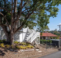 Central Cottage - Dalby Accommodation