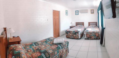 Central Park Motel - Dalby Accommodation 2