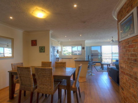 Champagne Court 10 - Dalby Accommodation 3