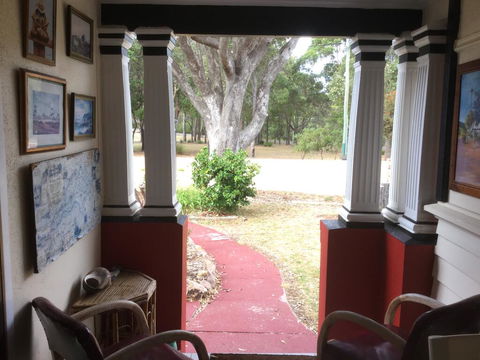 Character 1940s Property - Dalby Accommodation 3