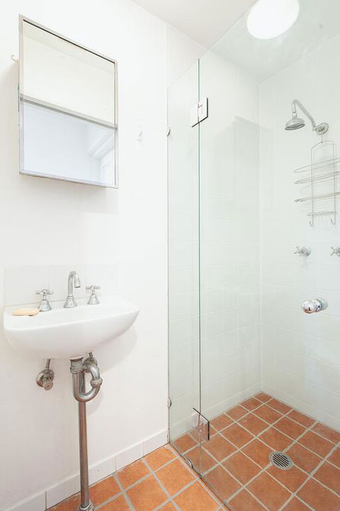 Charming Centrally Located 2 Bedroom Accommodation - Dalby Accommodation 3