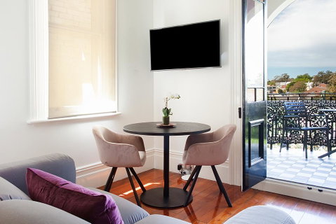 Charming Studio With Balcony In Inner-City Glebe - Dalby Accommodation 0