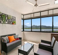 Chic City Apartment with Waterfront Views - Dalby Accommodation