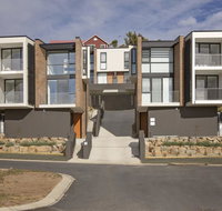 Chilam 'D' - Architecturally designed - Dalby Accommodation