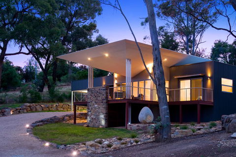 Cinque - Dalby Accommodation 0