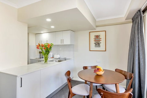 City Apartment At College St - Dalby Accommodation 0