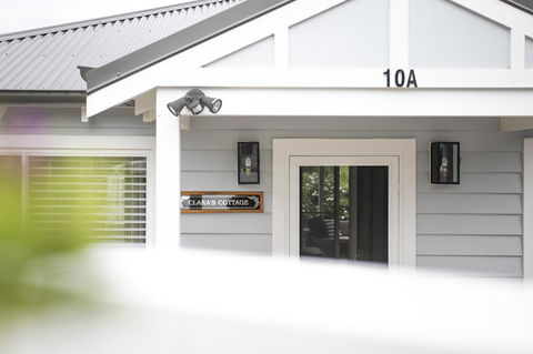 Claras Cottage - Dalby Accommodation 1