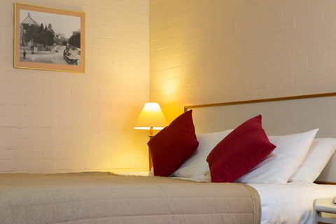 Club Motel Armidale - Dalby Accommodation 2