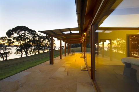 Coast House Tasmania - Dalby Accommodation 3