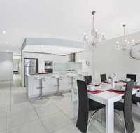 Coast Luxury Apartment 21 - Dalby Accommodation