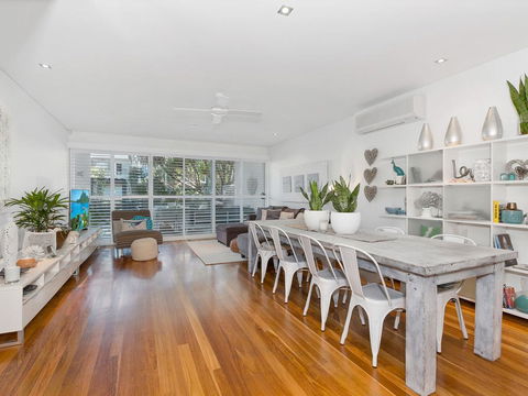 COASTAL CHIC @ CASUARINA - Dalby Accommodation 0