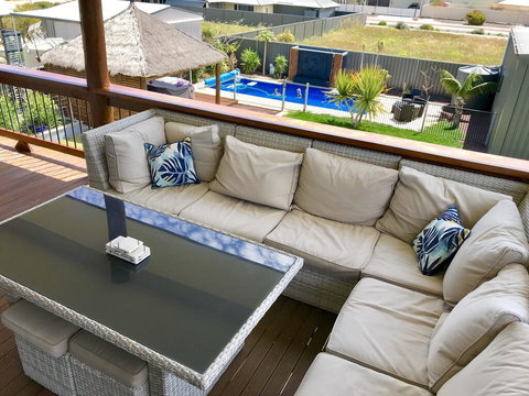 Coastal Paradise Holiday Home: Swimming Pool + WiFi - Dalby Accommodation 1