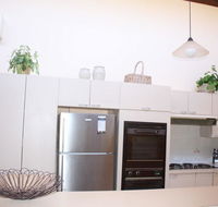 Coastal Retreat Unit 3 - Dalby Accommodation