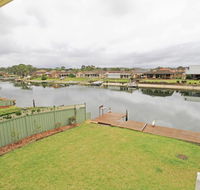 Cockatoo House - Dalby Accommodation