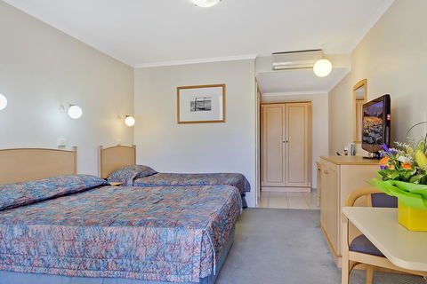 Comfort Inn Blue Lagoon - Dalby Accommodation 1