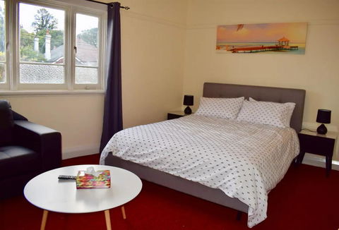 Comfortable Apartment In Trendy Haberfield - Dalby Accommodation 3