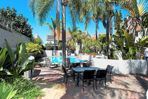 Como Mezzanine Retreat - Dalby Accommodation 2