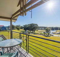 Condo 108  Horizons Resort  Golf stunning course  lake Views - Dalby Accommodation