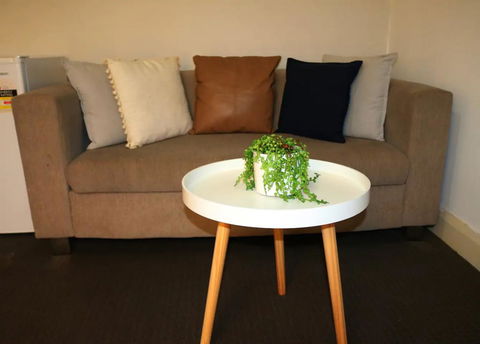 Convenient Studio In Kings Cross - Dalby Accommodation 0