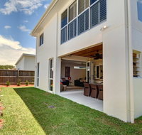 Coolum Street 41 Dicky Beach - Dalby Accommodation