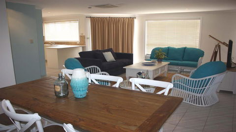 Coral Sands 2 - Pebbly Beach - Dalby Accommodation 1